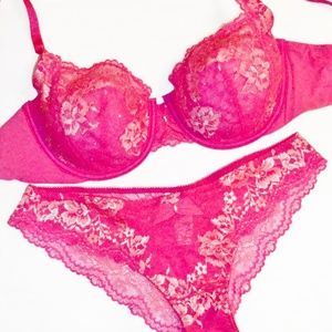 32DD, M NWT Victoria's Secret Desire Set Unlined Demi Bra, Cheekini Bikini Panty